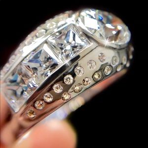 MOSSINITE DIAMOND SIZE 12 RING 5 kt INCREDIBLE !!